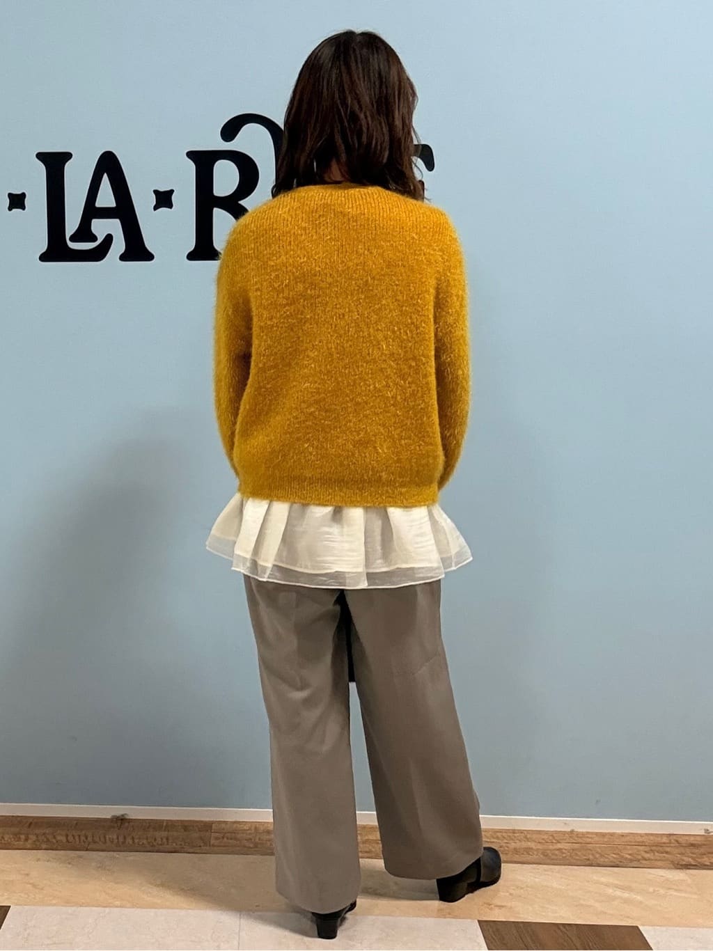 Naaatsuさんの「SHOO･LA･RUE｜裾フリルレイヤードトップス」を使ったコーディネート