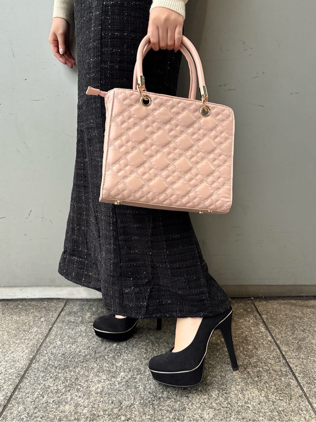 まっきーさんの「ESPERANZA｜2WAY超ハイヒール厚底パンプス」を使ったコーディネート