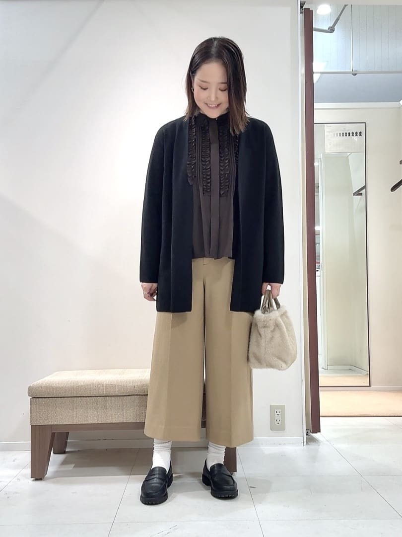 YUIさんの「UNTITLED｜【洗える/ボタンなし】ミラノリブカーディガン」を使ったコーディネート