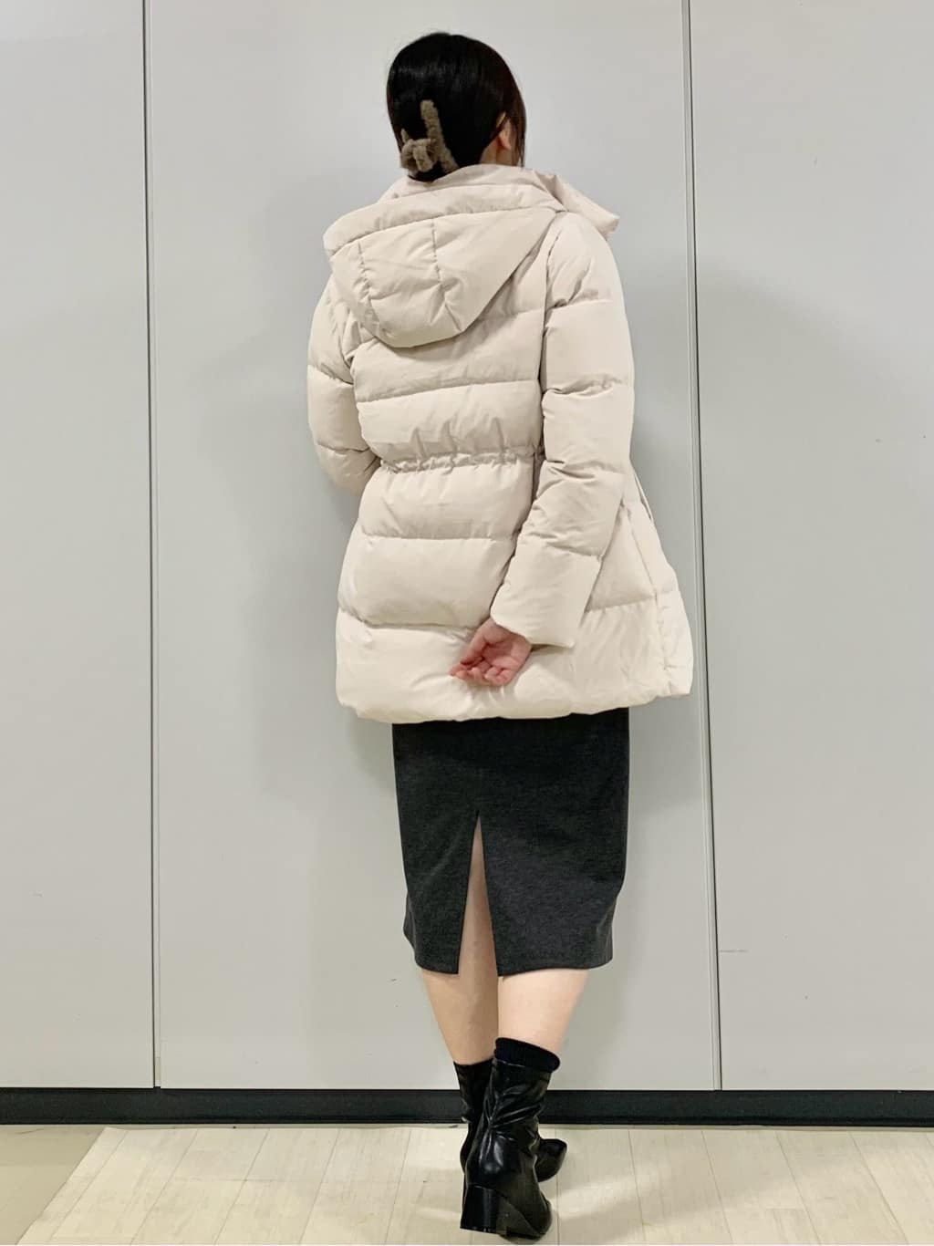 kasumiさんの「index｜KAWADAダウンドロストミドルコート【撥水／洗濯機OK／2WAY／静電気防止裏地】《XS～3L》」を使ったコーディネート