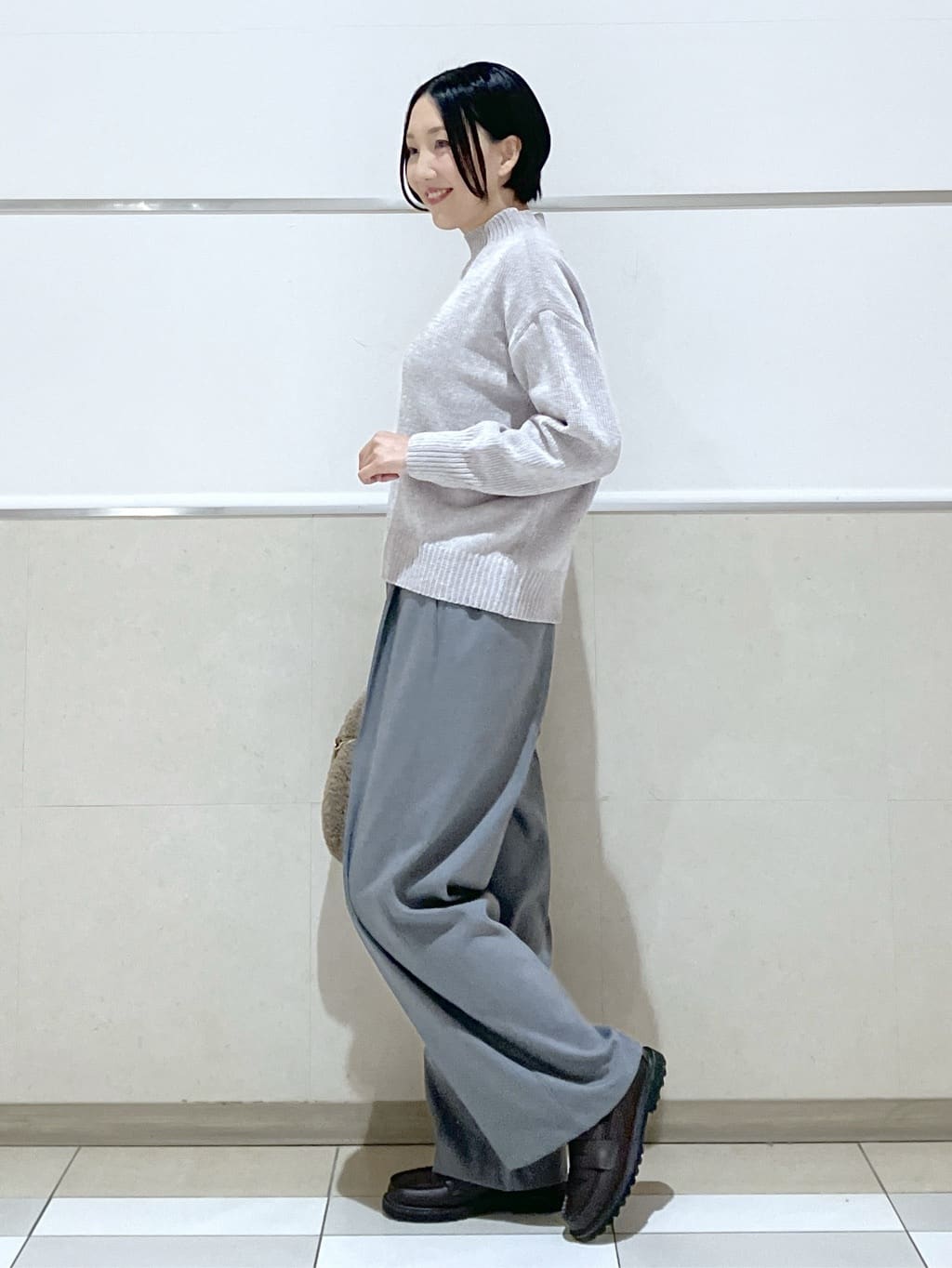 eriko さんの「Dessin｜【洗える】ハイネックベロアモールニット」を使ったコーディネート