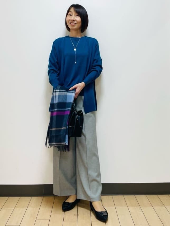 Riiさんの「Reflect｜【ちくちくしない／アンサンブル可／通勤におすすめ◎】オフボディ着流しカーディガン」を使ったコーディネート