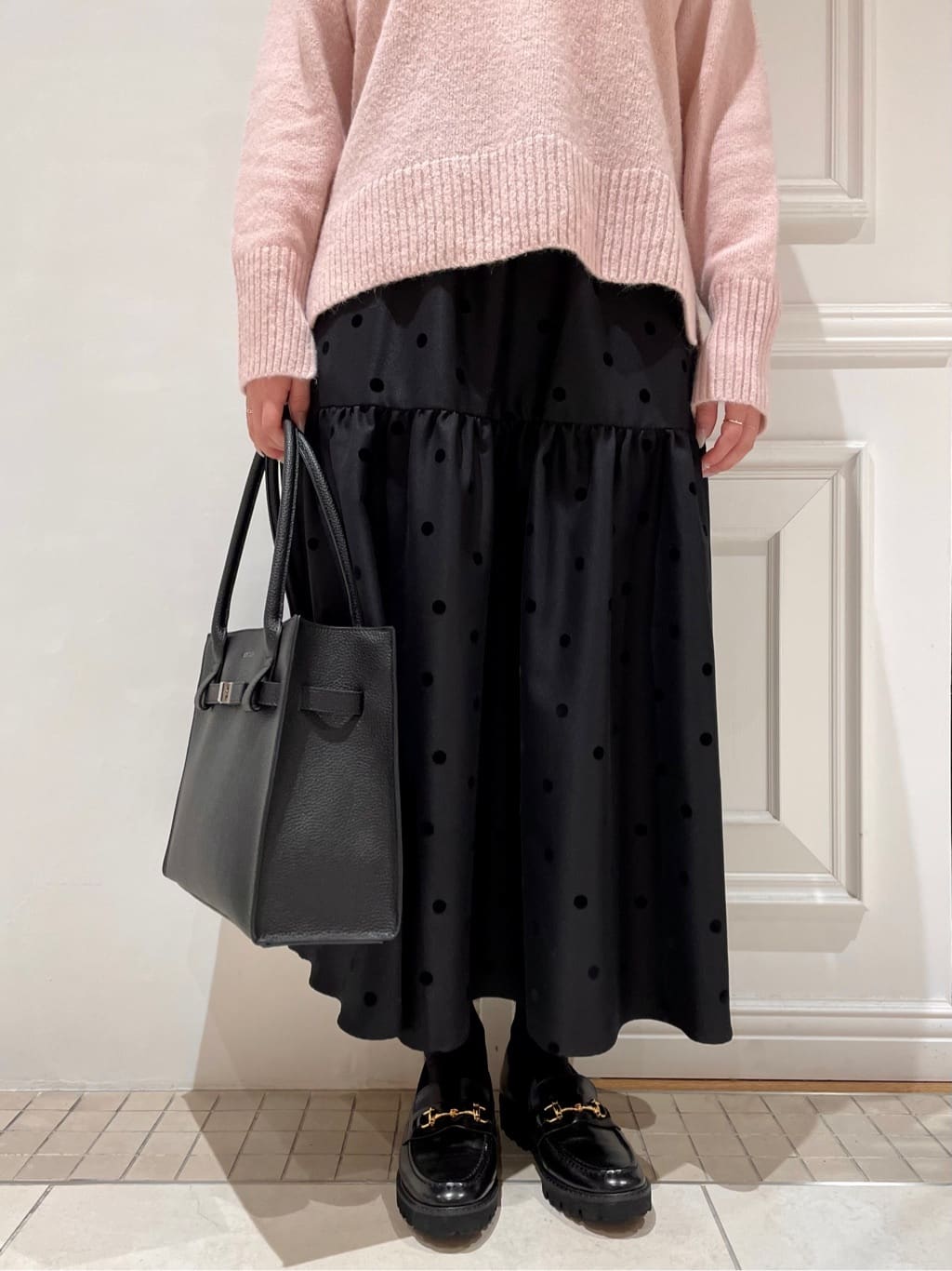 minowaさんの「DRESSTERIOR｜【インナー使いに最適/しっとり暖かな吸湿発熱素材】タートルネックプルオーバー」を使ったコーディネート