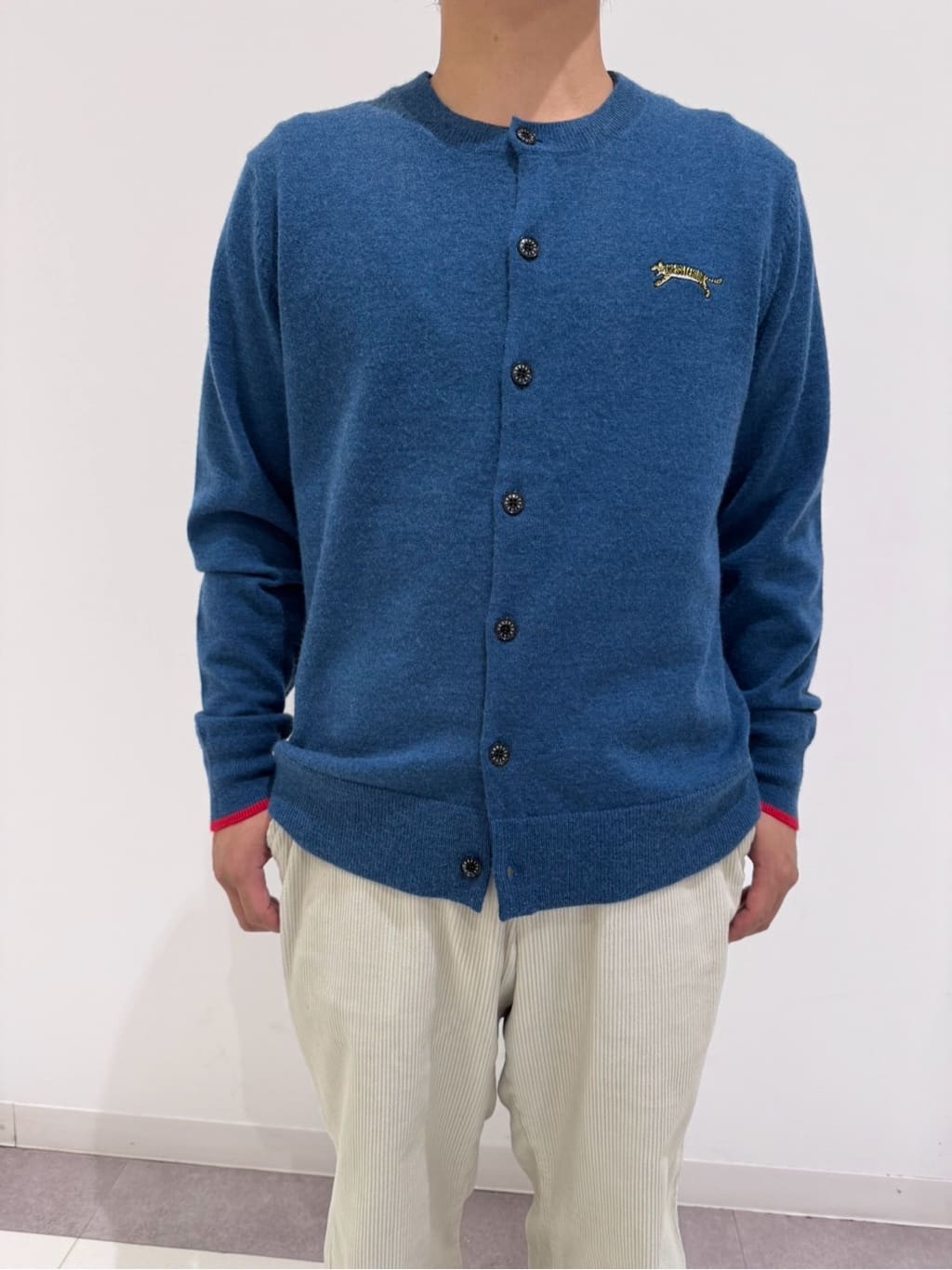 MATSUBARAさんの「DRESSTERIOR｜コーデュロイパンツ」を使ったコーディネート