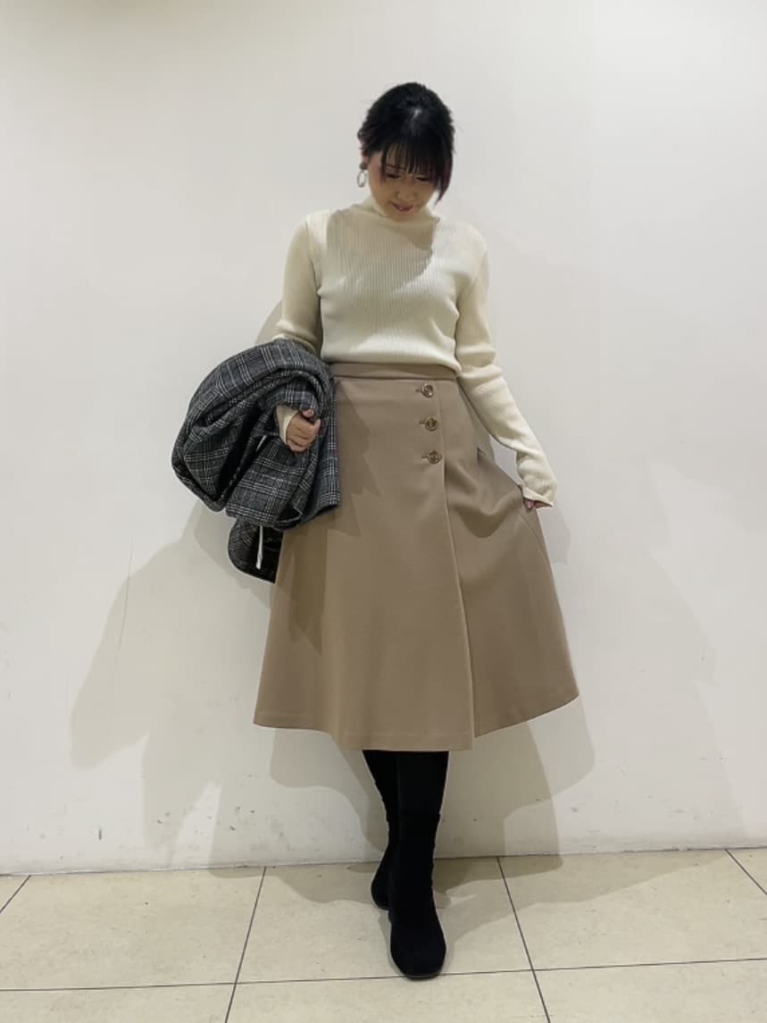 watanabeさんの「UNTITLED｜【ミディ丈/軽やか】セミラグランリバー コート」を使ったコーディネート