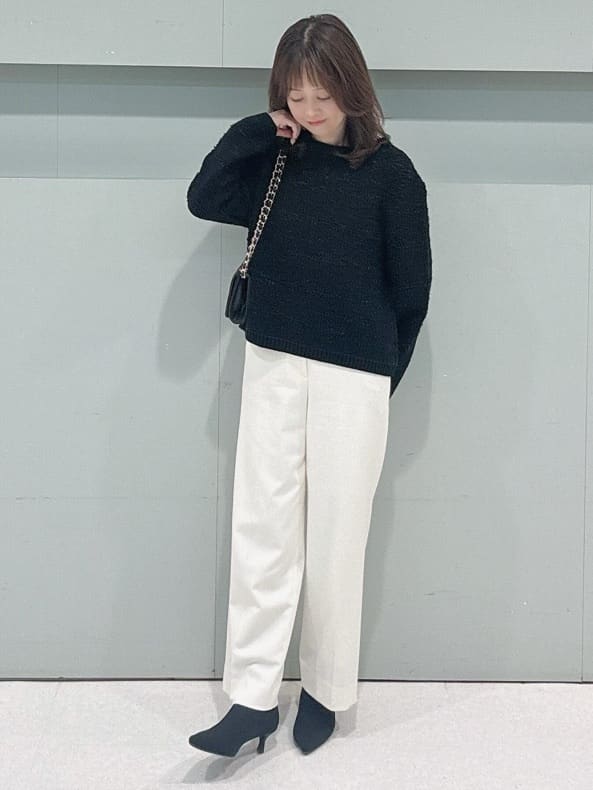 makiさんの「UNTITLED｜【ツイード調/コンパクト丈】ブークレーボートネックニット」を使ったコーディネート
