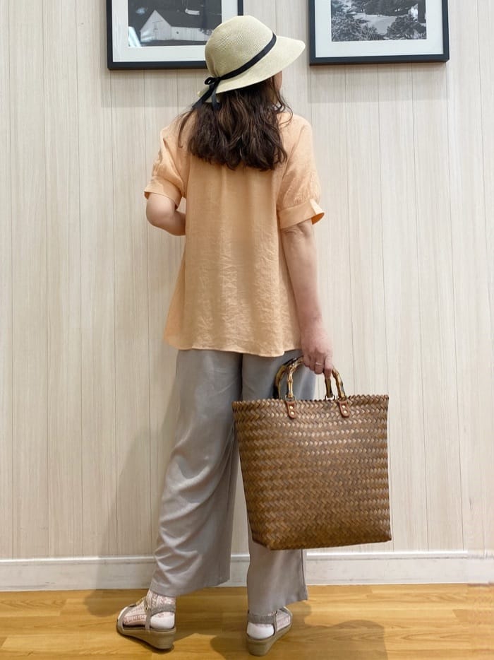 natsuさんの「SHOO･LA･RUE｜◆ビジューYストラップサンダル」を使ったコーディネート