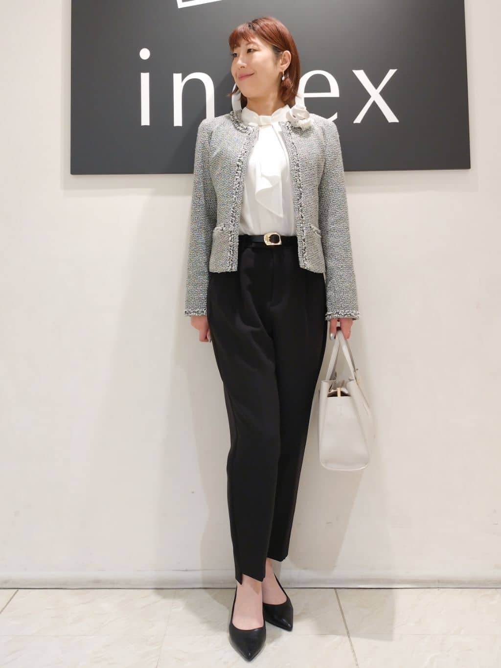 n.さんの「index｜◆《XS-LLsize》通勤対応／ボウタイブラウス／取り外しパーツ付き 【洗濯機洗い可／防シワ】」を使ったコーディネート