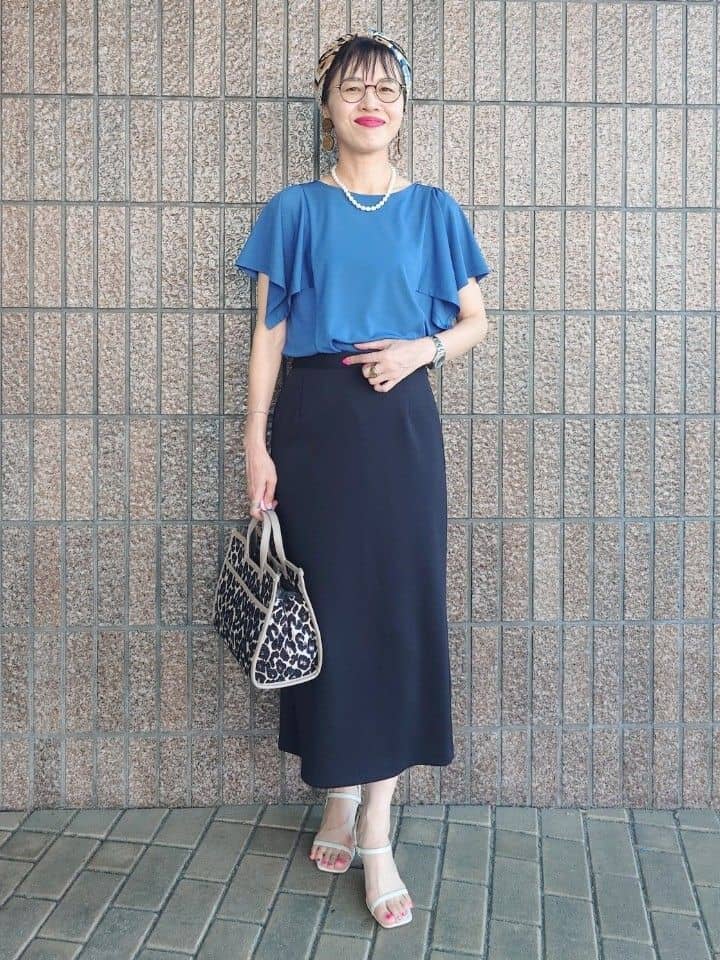 MUTSUKOさんの「UNTITLED｜【きれいめ／接触冷感／日本製】ハンカチスリーブプルオーバー」を使ったコーディネート