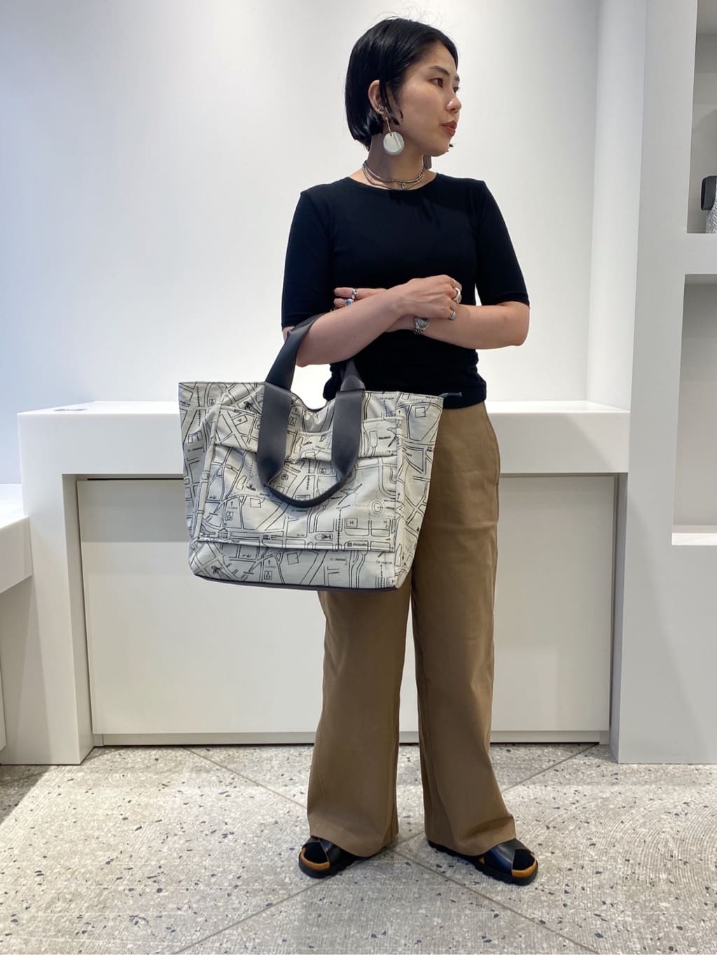 Uさんの「HIROKO HAYASHI｜COMODA（コモダ） ボストンバッグ」を使ったコーディネート