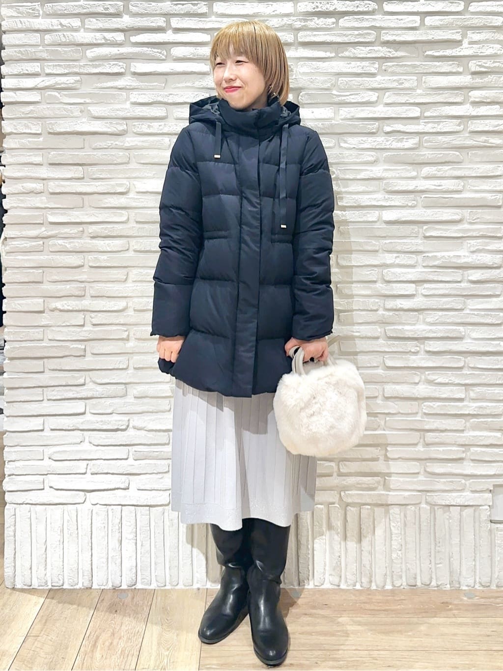 Hana...eさんの「index｜KAWADAダウンドロストミドルコート【撥水／洗濯機OK／2WAY／静電気防止裏地】《XS～3L》」を使ったコーディネート