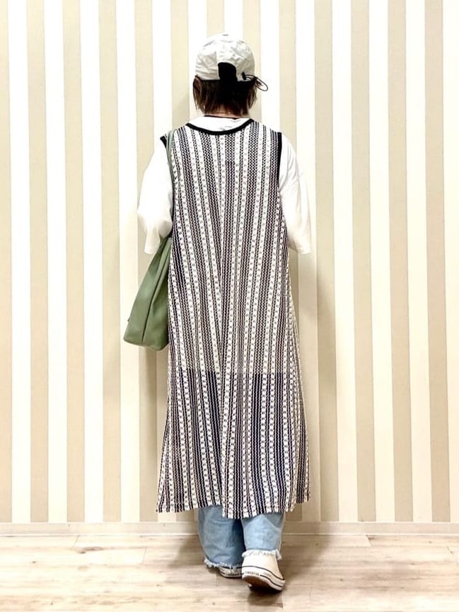 pieceさんの「SHOO･LA･RUE｜◆オイルレザー風つまみハンドルトート」を使ったコーディネート