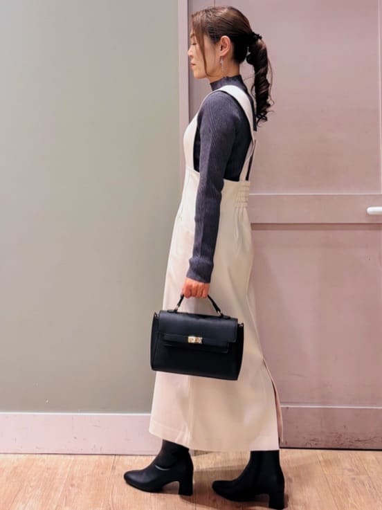 Komi☆さんの「grove｜フラップベルトカクシボショルダー」を使ったコーディネート