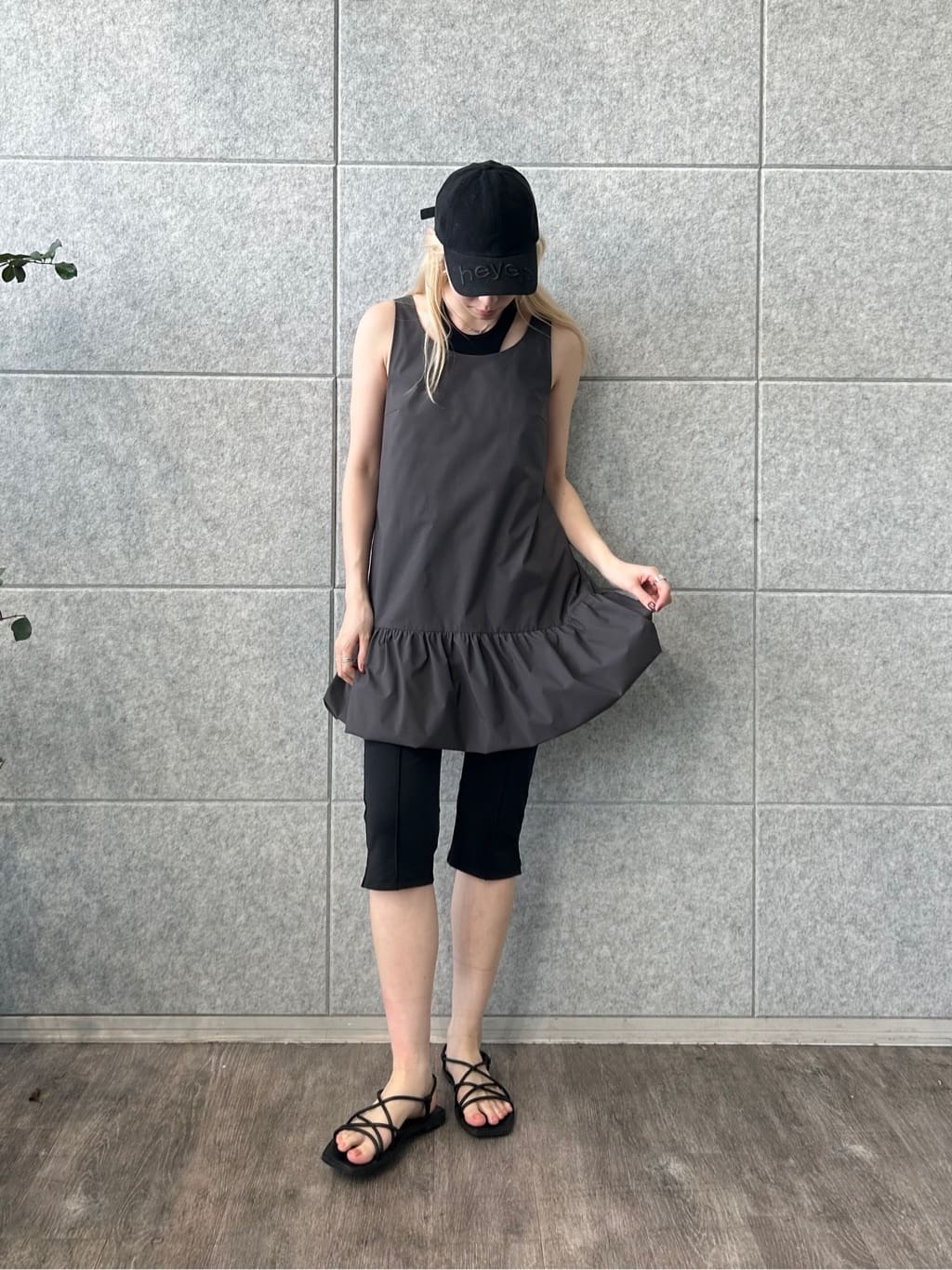 honoka Aさんの「CODE A｜【Cup-in】design cut tank」を使ったコーディネート