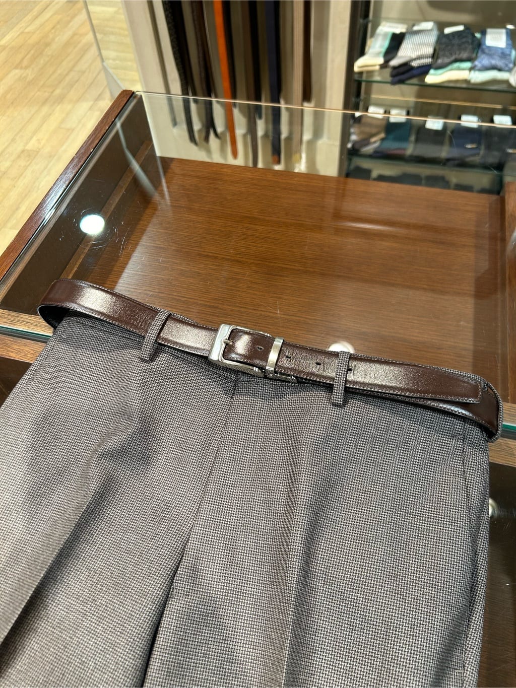 coheyさんの「TAKEO KIKUCHI｜【リバーシブル/Made in JAPAN】レザー ドレスベルト」を使ったコーディネート