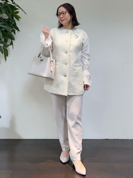Asamiさんの「UNTITLED｜【セレモニー対応】ビジューブローチセット」を使ったコーディネート