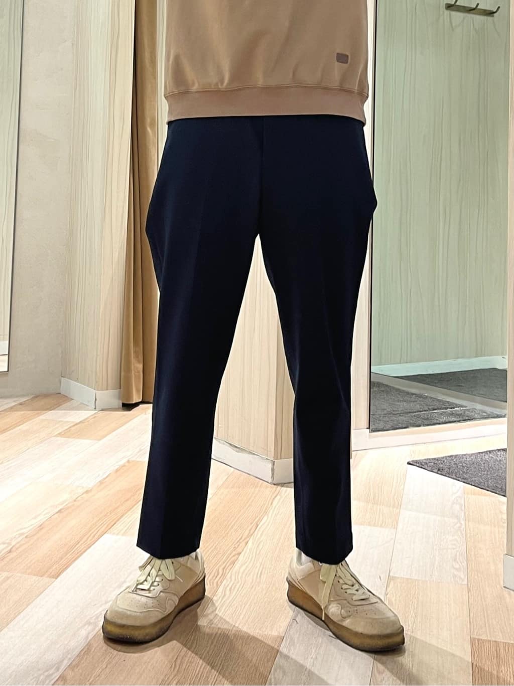 URAさんの「TAKEO KIKUCHI｜【抗菌防臭／5サイズ展開】ハイゲージポンチ Tシャツ」を使ったコーディネート