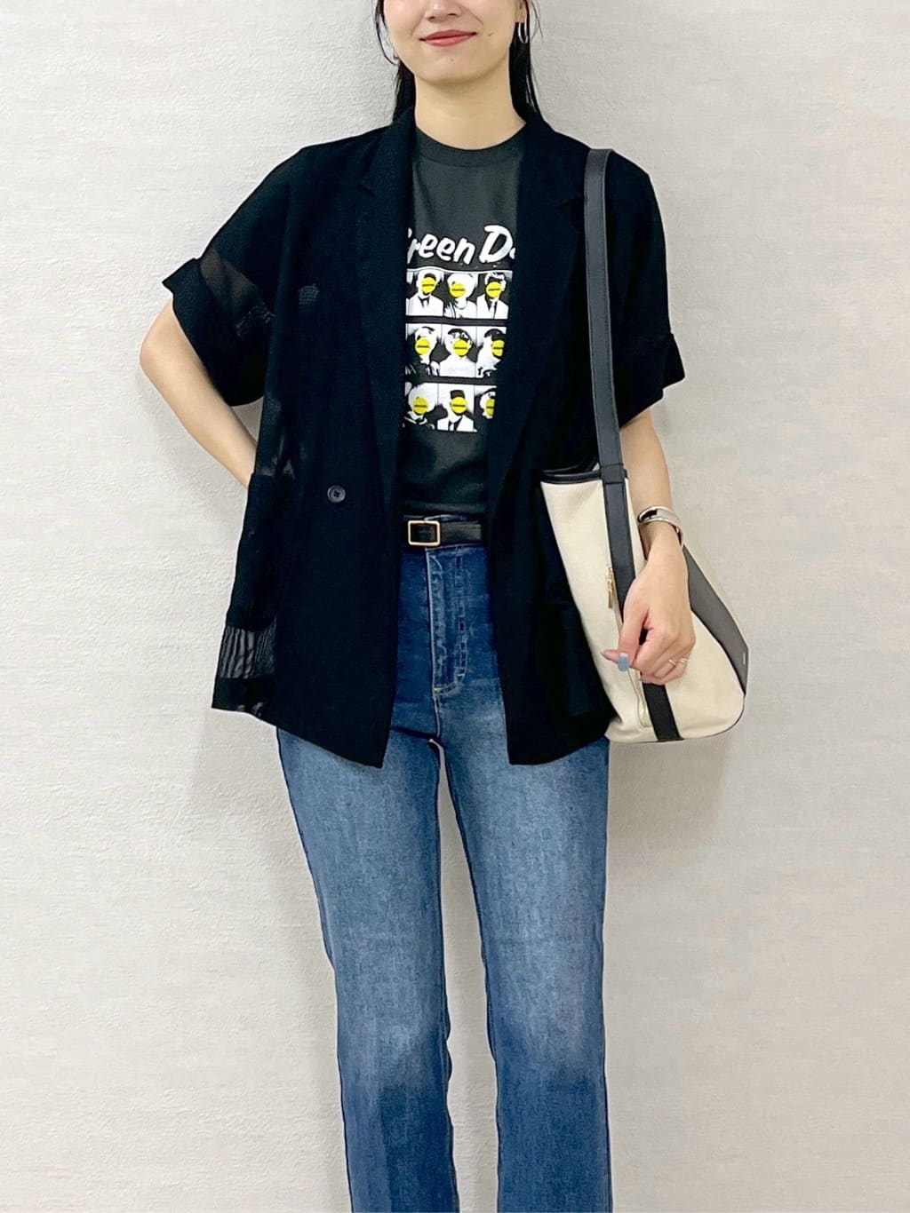 sachikoさんの「OPAQUE.CLIP｜ロックTシャツ別注アソート【GREEN DAY／METALLICA／THE BEATLES】」を使ったコーディネート
