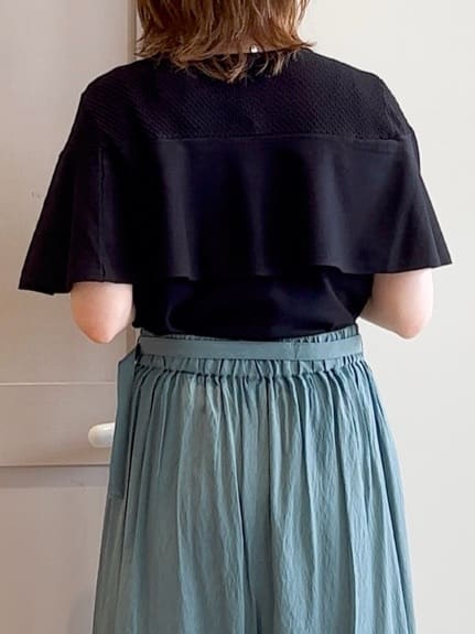 yamakoさんの「grove｜涼しくて華やか1枚で差の付く　ケープフリルニット」を使ったコーディネート