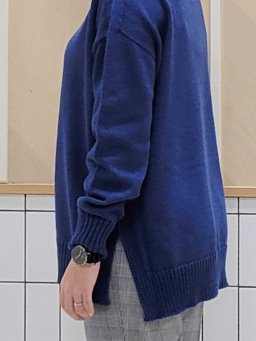 tomoさんの「COUP DE CHANCE｜【手洗い可／日本製／ストレッチ】定番センタープレス入りパンツ」を使ったコーディネート