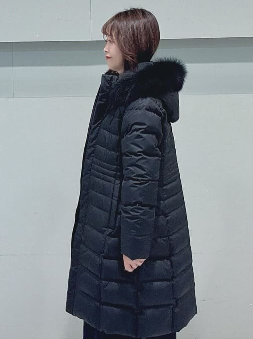 makiさんの「UNTITLED｜【はっ水機能/フード取り外し可/防寒】ロングダウンコート」を使ったコーディネート