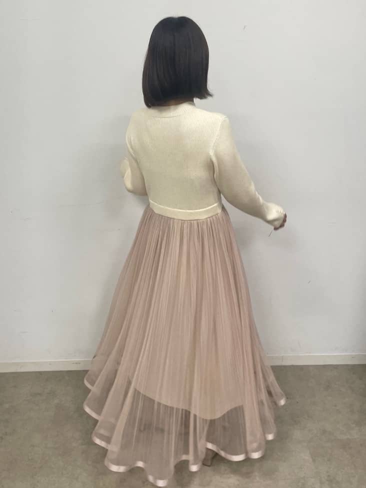 abeさんの「Couture brooch｜【S-LL/キラキラリブニット】チュールドッキング ワンピース」を使ったコーディネート