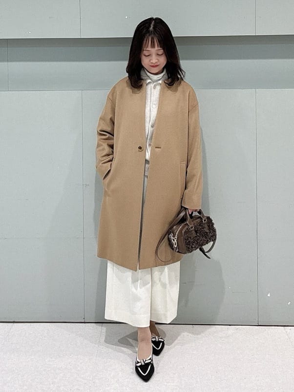 makiさんの「UNTITLED｜【日本製／通勤／フォーマル】カシミヤ混ノーカラーコート」を使ったコーディネート