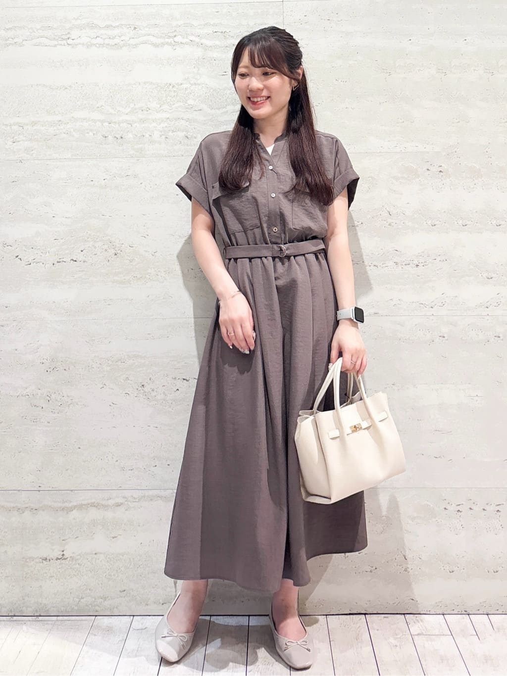 かほさんの「OPAQUE.CLIP｜【定番/6color】名品フラットバレエシューズ」を使ったコーディネート