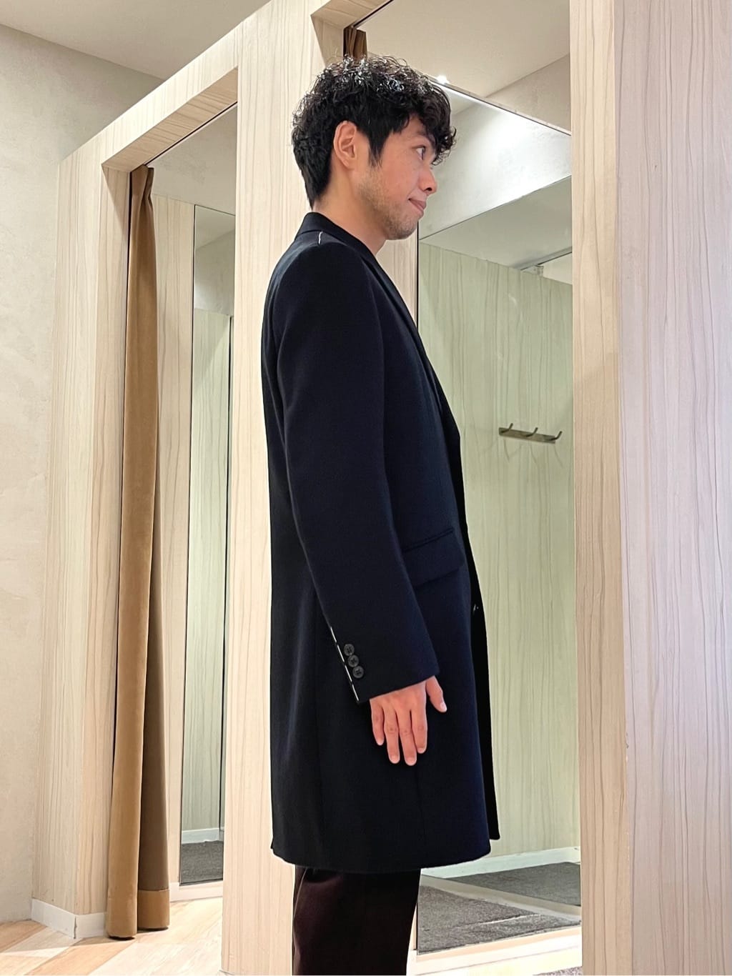 URAさんの「TAKEO KIKUCHI｜カシミヤブレンド ビーバー調チェスターコート」を使ったコーディネート