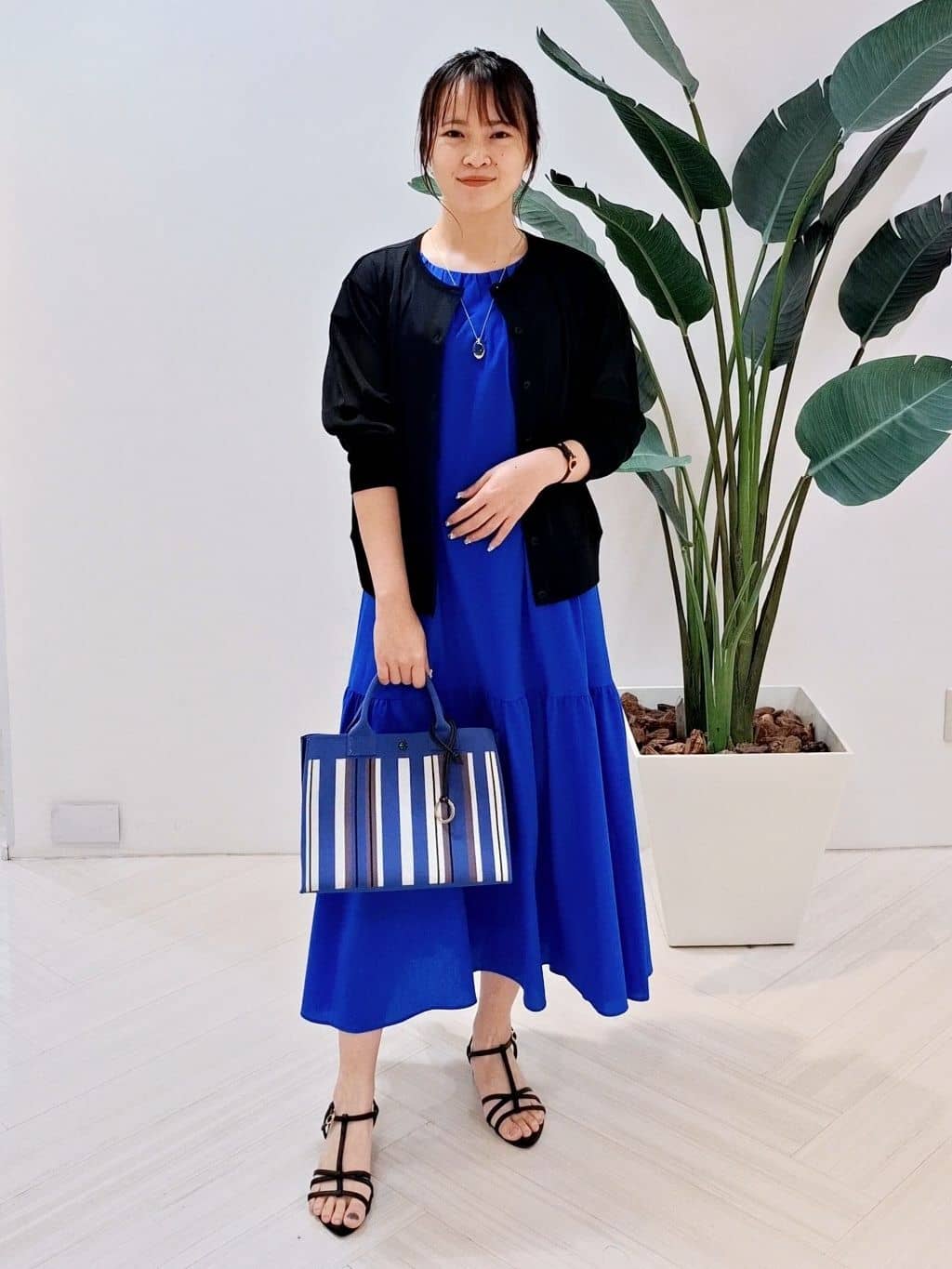 YuKaRiさんの「UNTITLED｜【1枚でコーデ完成！】タックワンピース」を使ったコーディネート