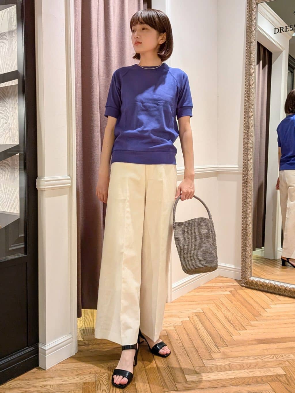 saoriさんの「DRESSTERIOR｜【定番/人気】ラグランハーフスリーブプルオーバー」を使ったコーディネート