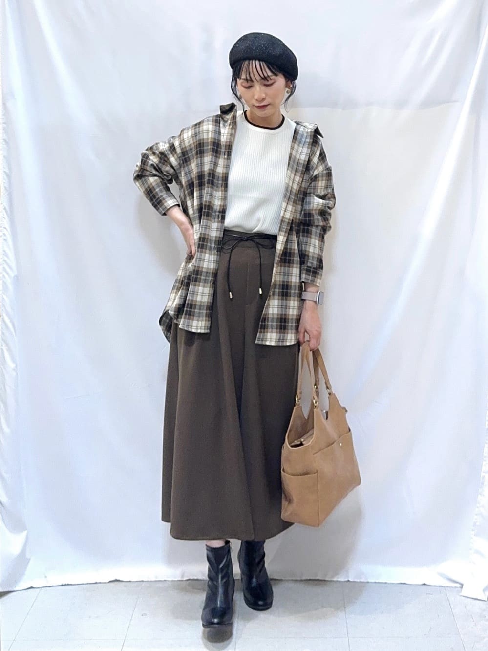 𝐇𝐢𝐫𝐨𝐦𝐢さんの「SHOO･LA･RUE｜【S-LL】柔らかさが癖になる 起毛コットン オーバーサイズシャツ」を使ったコーディネート