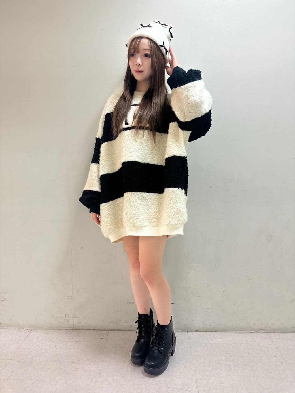 ayakaさんの「ESPERANZA｜ベロアメニーリボンニット帽」を使ったコーディネート