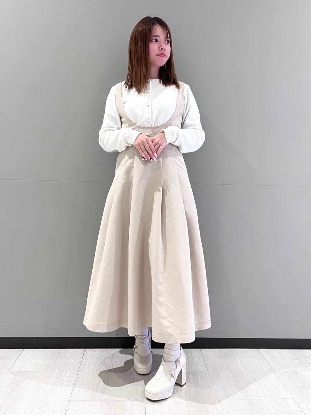 RISAさんの「ESPERANZA｜クロスダブルバックル厚底パンプス 結婚式二次会 パーティー 25SS」を使ったコーディネート