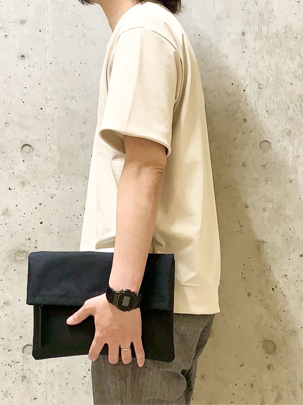 木村剛さんの「TAKEO KIKUCHI｜【Made in JAPAN】播州織 ヘリンボン ストレート パンツ」を使ったコーディネート