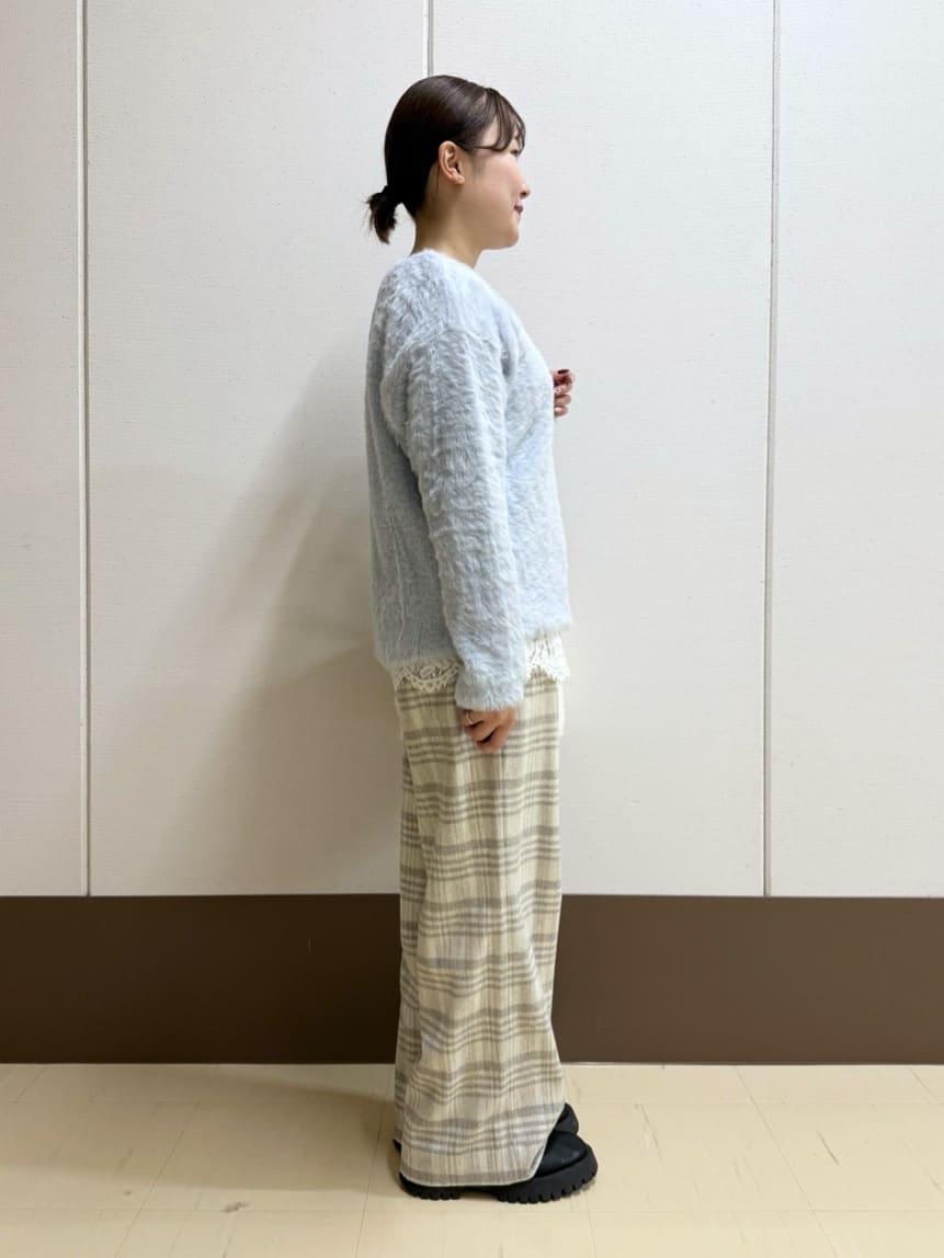 Rikoさんの「INDIVI｜【レイヤードにおすすめ】レース切り替えカットソー」を使ったコーディネート