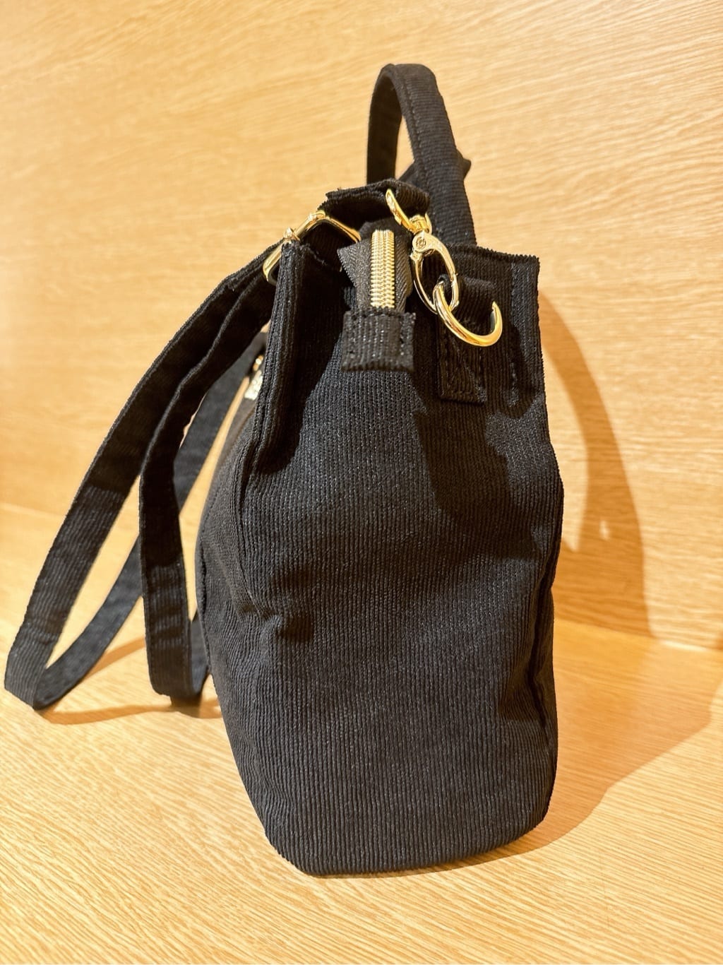 みーさんの「grove｜【Lee別注】コーデュロイスクエアトート」を使ったコーディネート