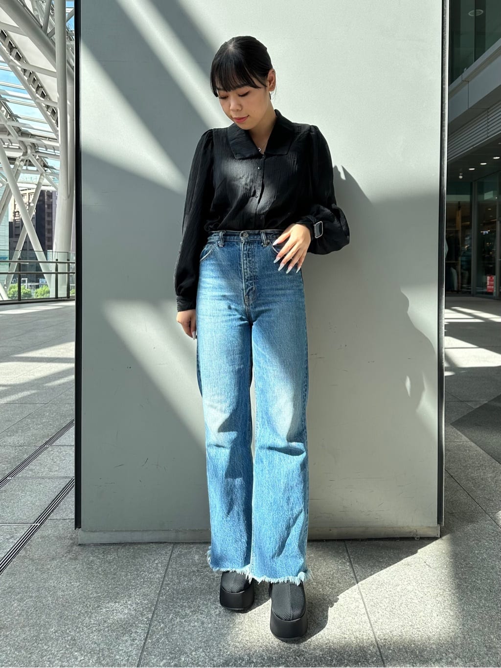 あずみさんの「ESPERANZA｜厚底ニットショートブーツ」を使ったコーディネート