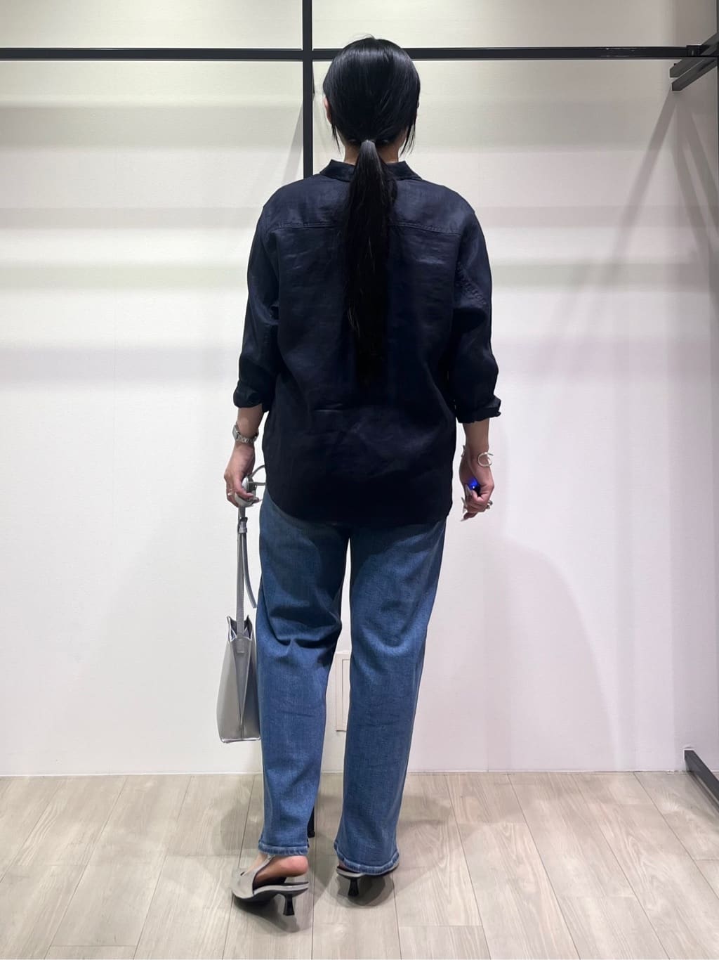 hasuさんの「INDIVI｜【日本製】ビスチェインナータンクトップ」を使ったコーディネート