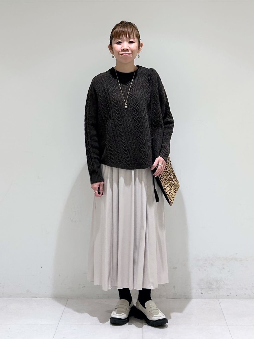 tsuyuさんの「INDIVI｜◆アニマルハラコ ポシェット」を使ったコーディネート