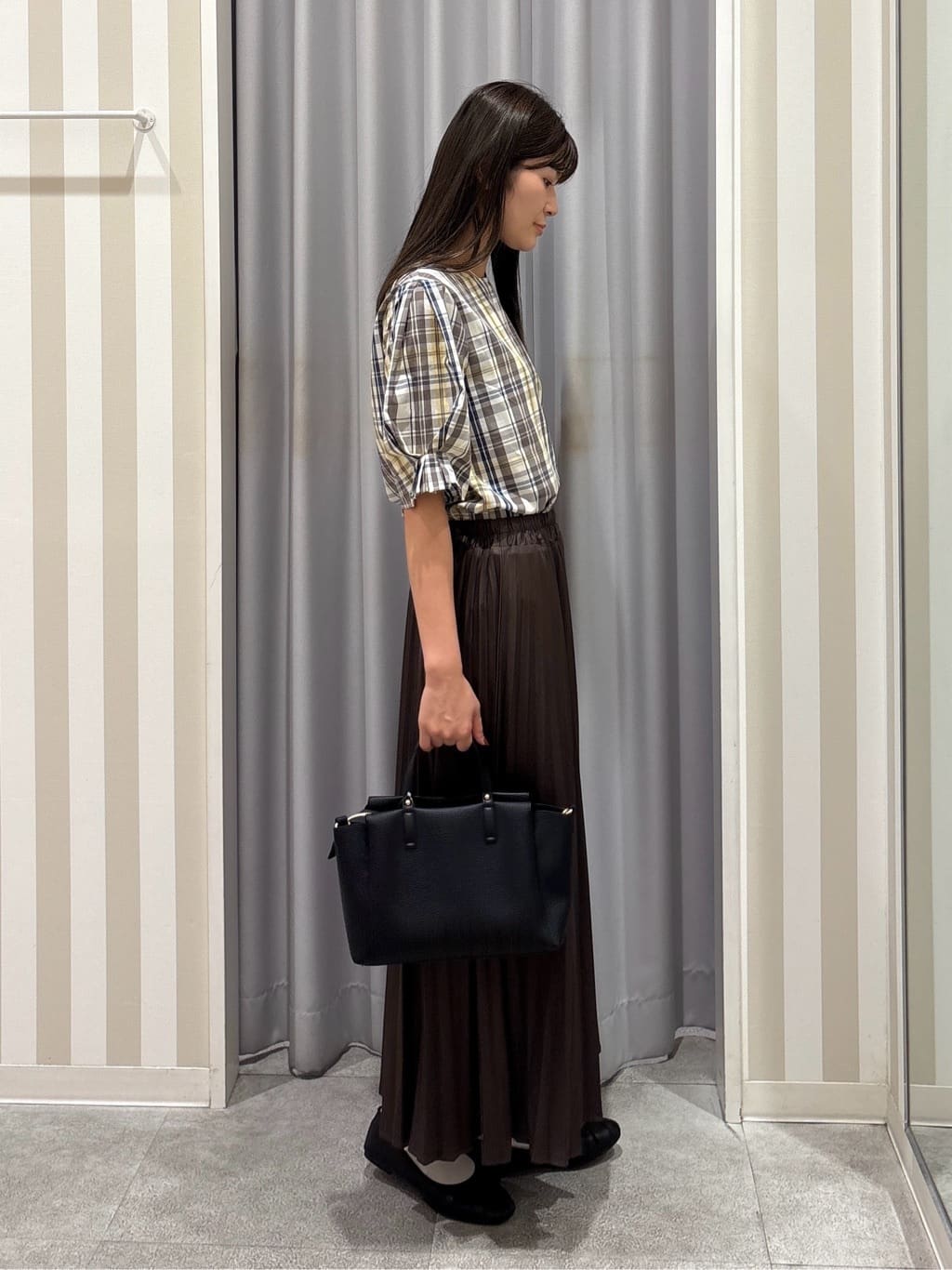 Rikaさんの「SHOO･LA･RUE｜【S-LL/5分袖】お袖タックできれいに魅せる 大人のチェックブラウス」を使ったコーディネート