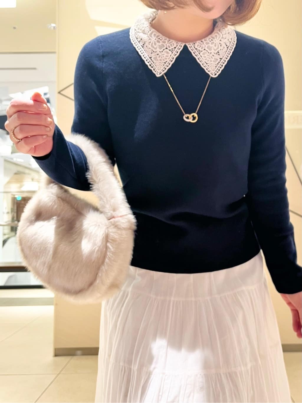 yahataさんの「DRESSTERIOR｜2WAYレースカラーニット」を使ったコーディネート