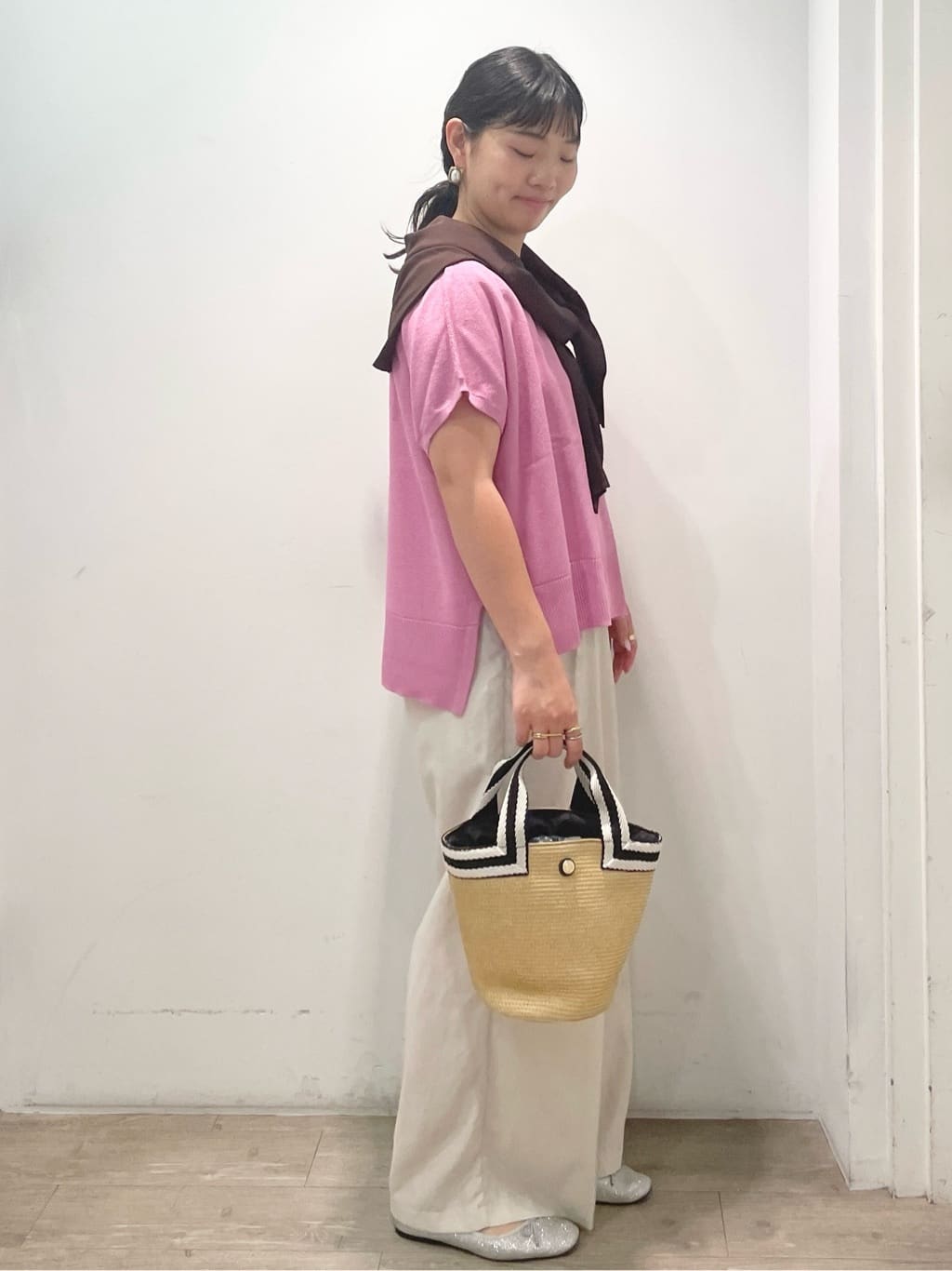sumicaさんの「OPAQUE.CLIP｜《5色展開／S-LLサイズ》リラクシーメッシュニット【洗濯機洗い可】」を使ったコーディネート