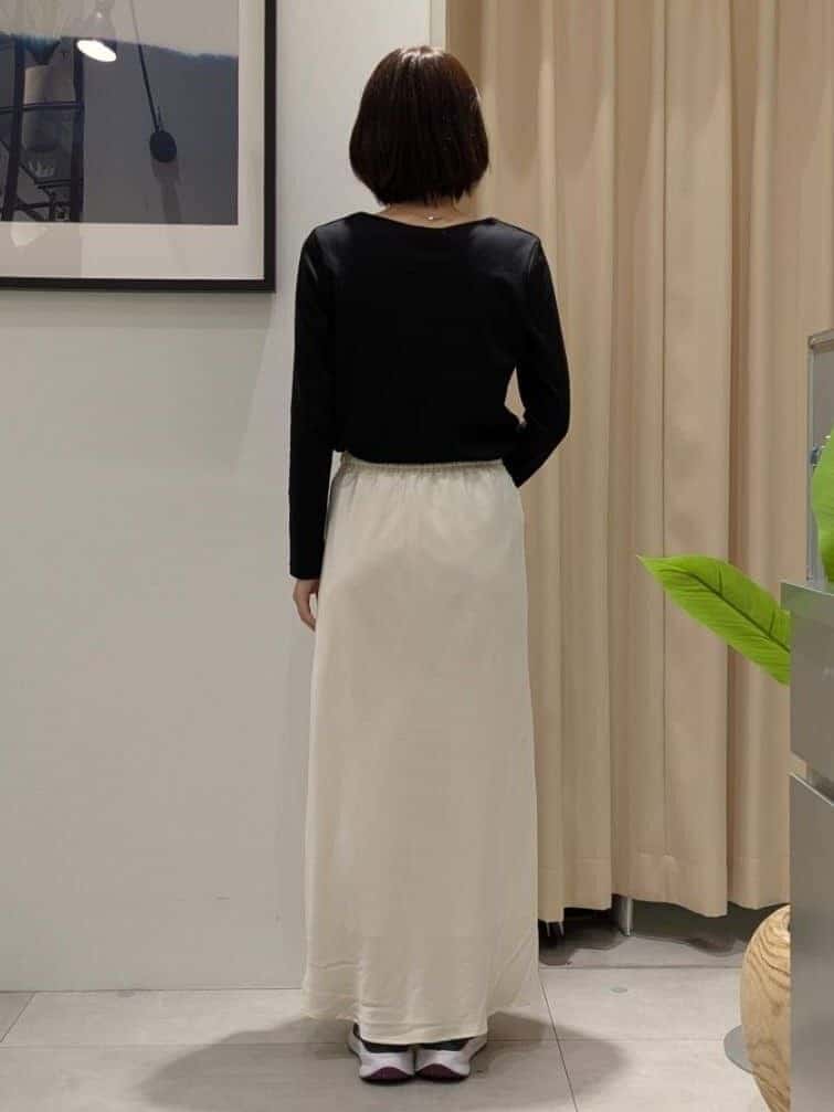 なめさんの「THE SHOP TK｜【ふわふわあったか】フェザーカーディガン」を使ったコーディネート