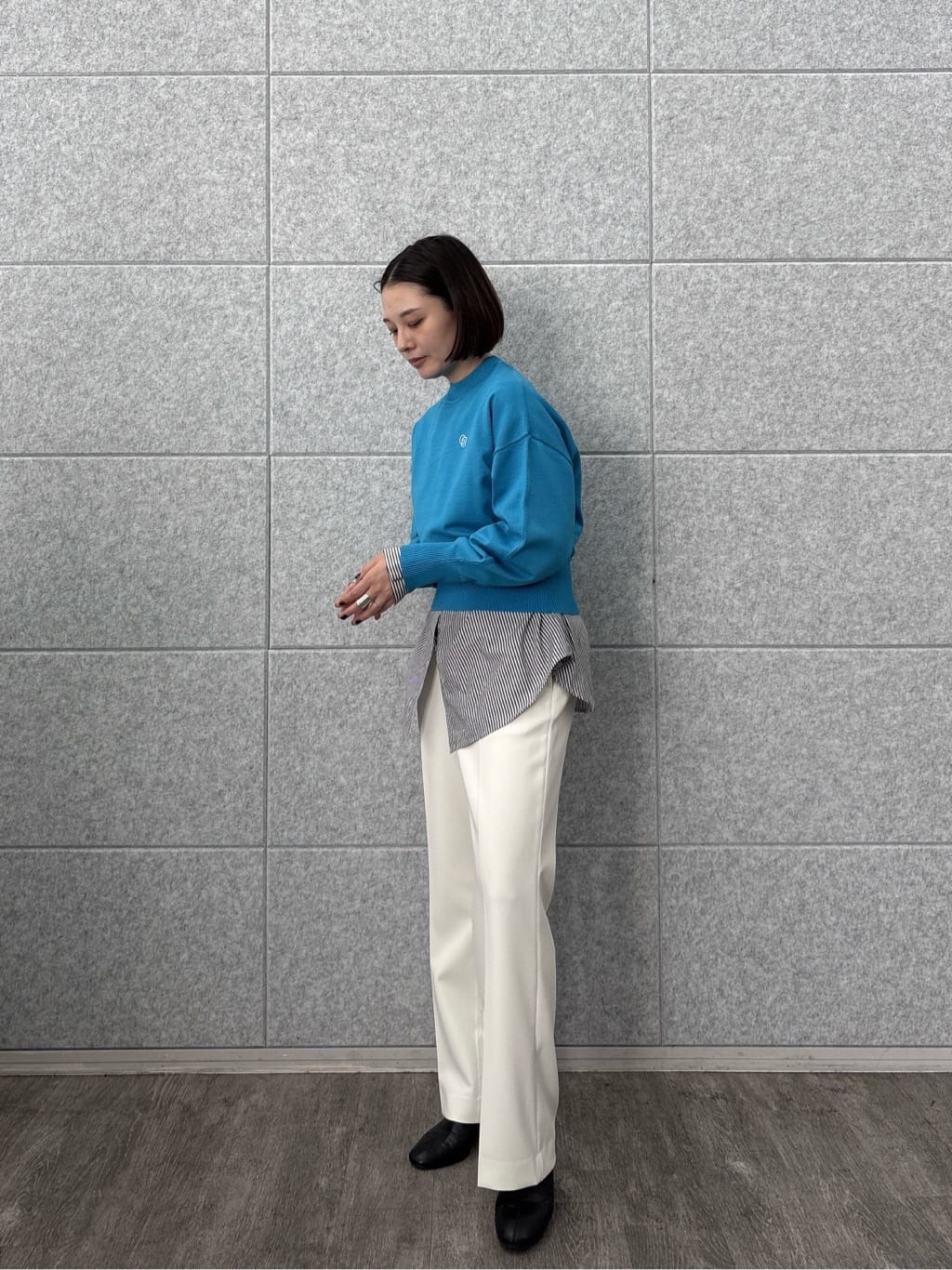 ayanoさんの「INDIVI｜Timeless｜フォルムロゴニット」を使ったコーディネート