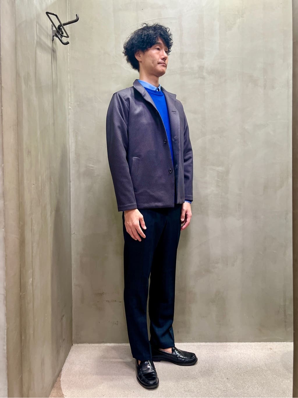 mutoさんの「TAKEO KIKUCHI｜【DOWN FABRIC】ダウンファブリック スタンドカラーブルゾン」を使ったコーディネート