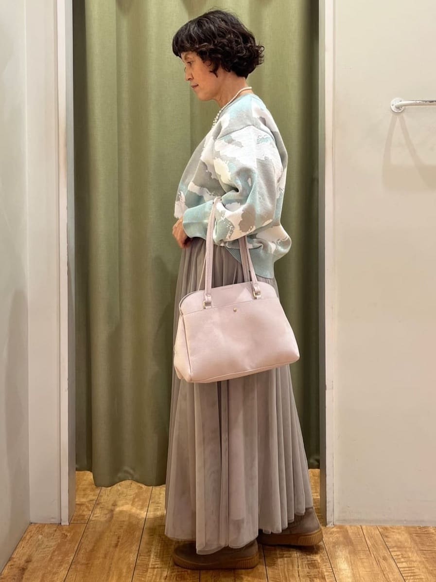 ☆ほしさんの「SHOO･LA･RUE｜【洗濯機可/S-LL】1枚で華やかに ラメ入りニュアンス柄ニット」を使ったコーディネート