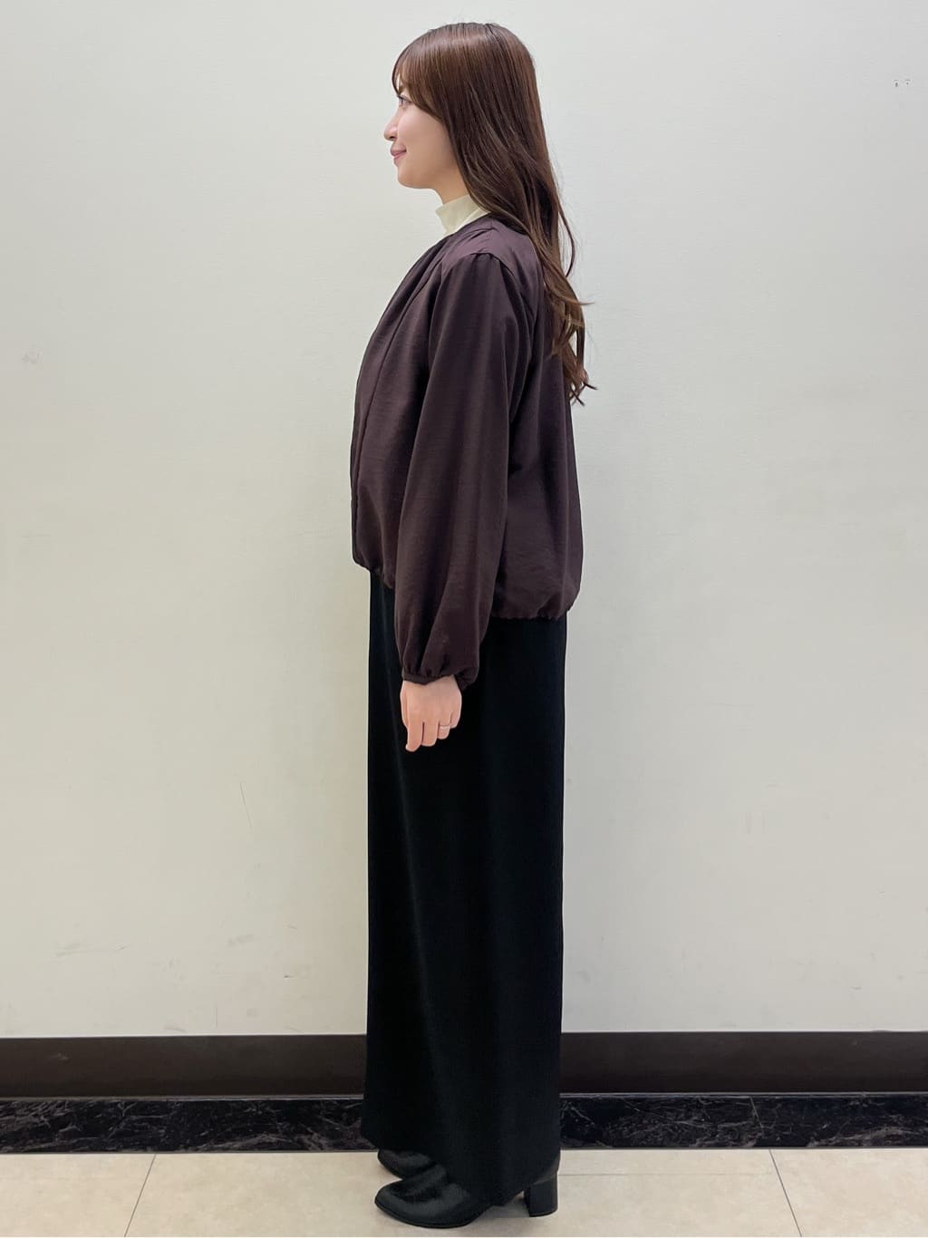 mikikoさんの「Reflect｜【レイヤードスタイルのインナーに◎】タートル&times;ラグランスリーブプルオーバー」を使ったコーディネート