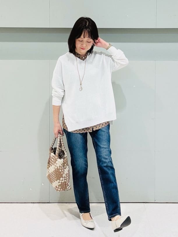 makiさんの「UNTITLED｜◆【セットアップ可能/オンオフ】小紋柄ブラウス」を使ったコーディネート