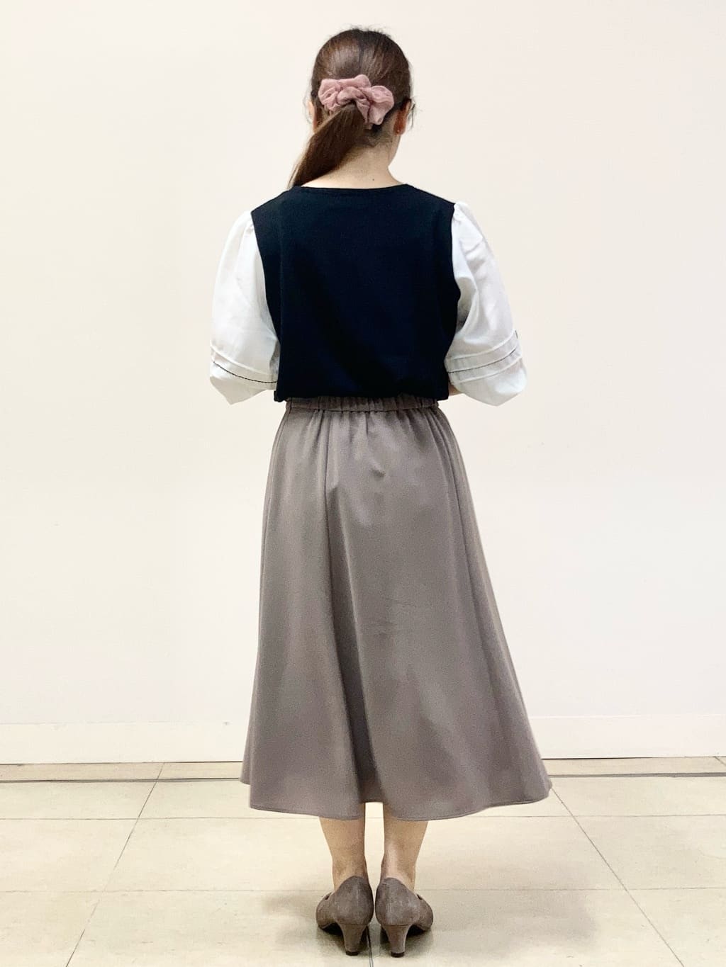 tomominさんの「Reflect｜【WEB先行カラーあり／手洗い可】ジョーゼットスリーブ&times;ニット」を使ったコーディネート
